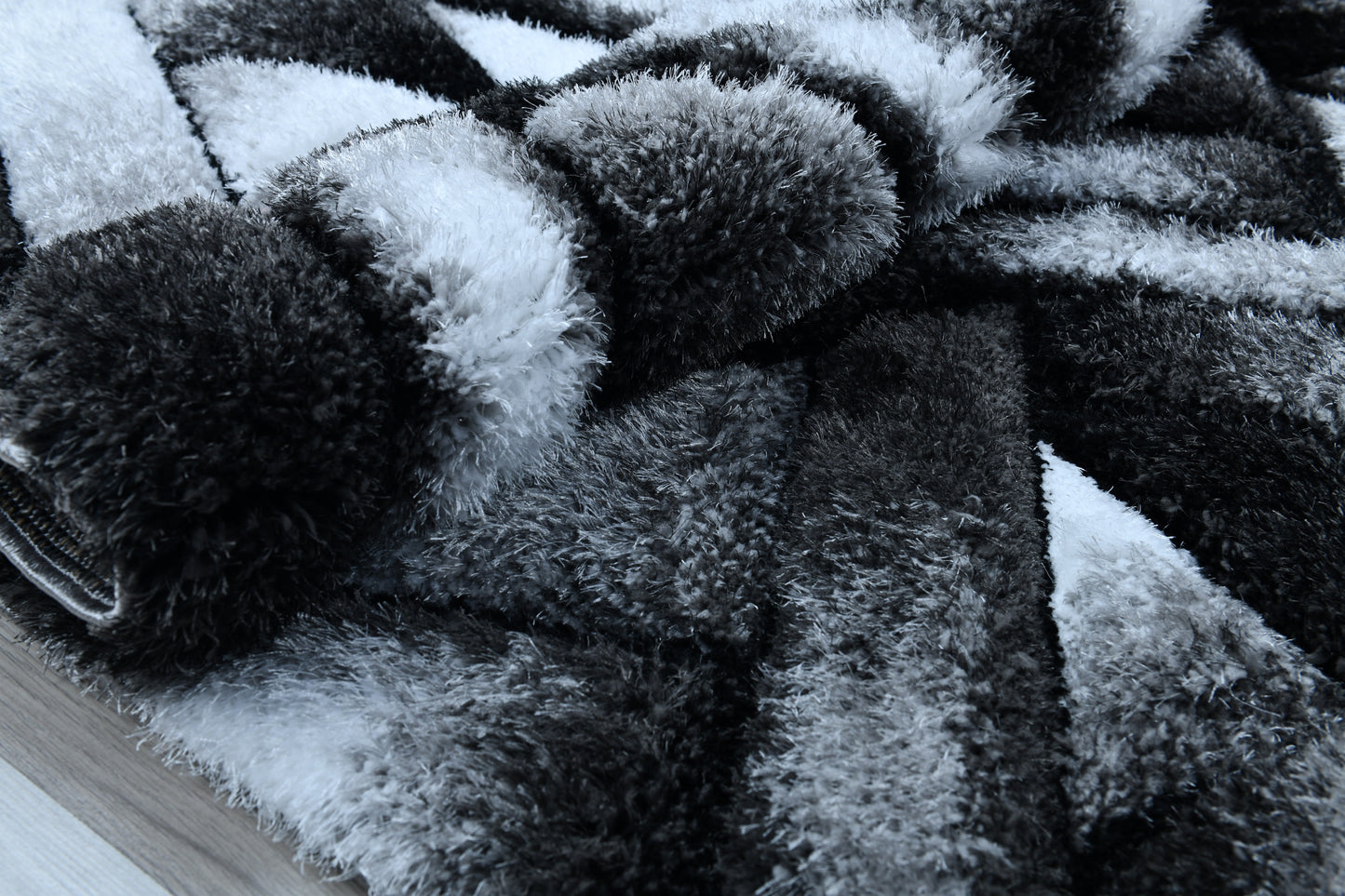 Lulu Modern 3D Carved Design Fluffy Texture Area Rug RT3031